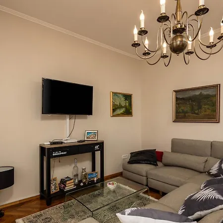 Okra With Pool - Happy Villa