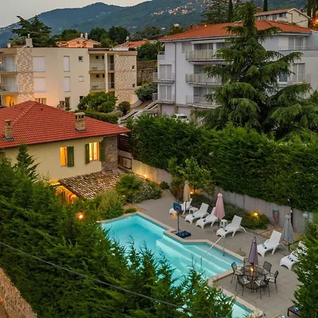 Rustic Okra With Pool Villa Ičići